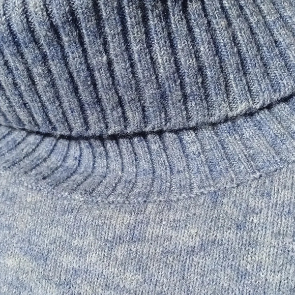 J. Crew merino wool alpaca blend turtle neck split hem wide on trend sleeves xs - Picture 6 of 15